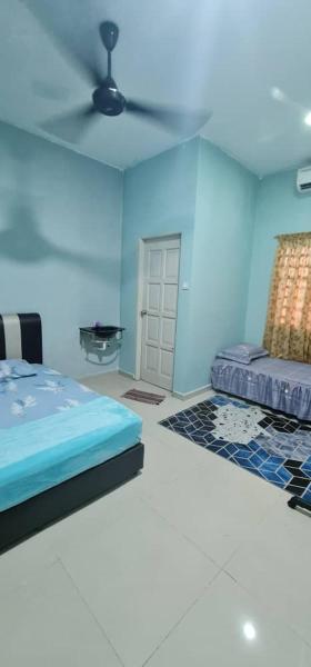 AFIA CHUKAI HOMESTaY
